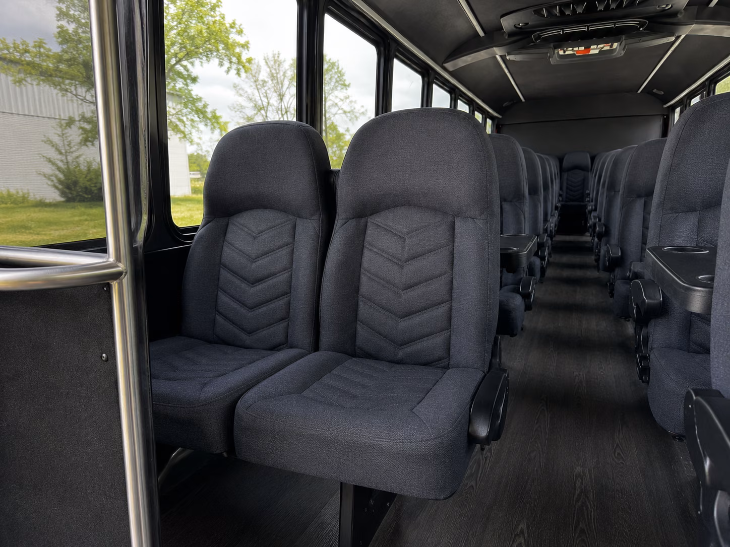 book a bus for your next field trip 1