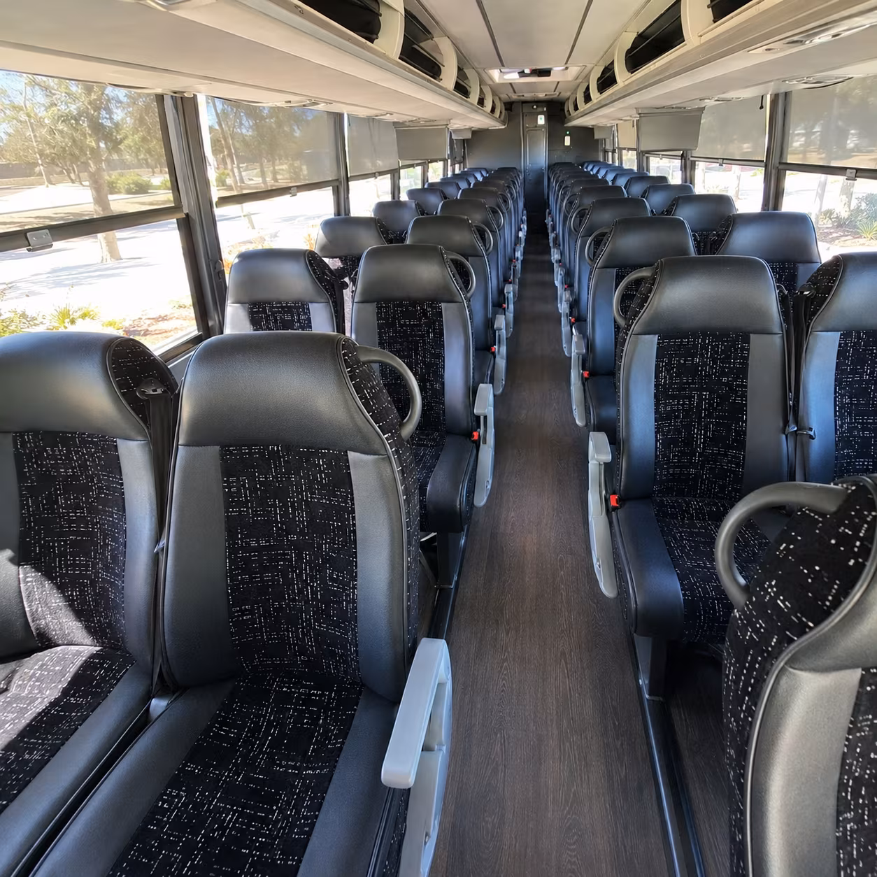 book a bus for your next prom 5