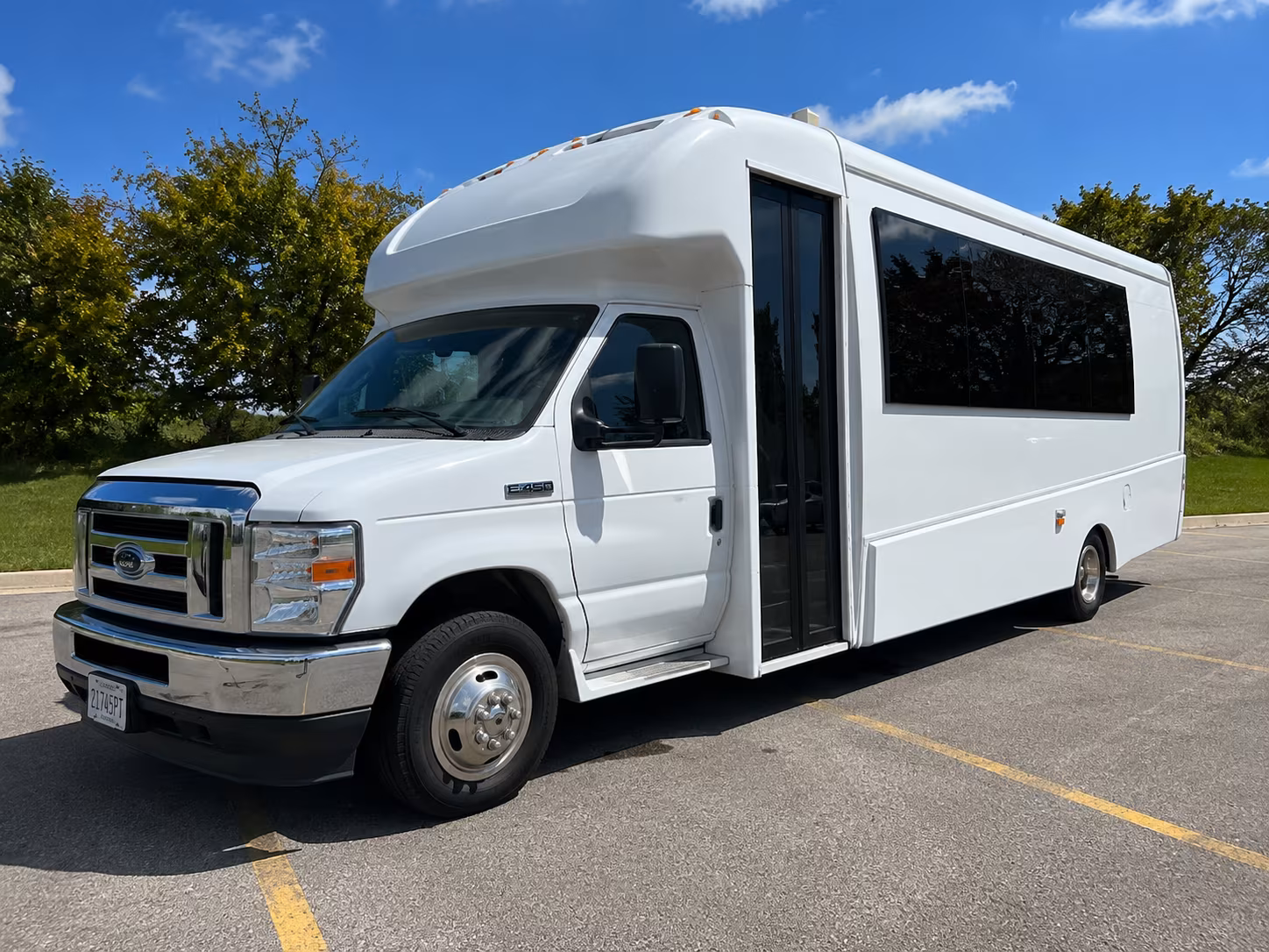 party bus rentals for upland area proms at chaffey high and beyond