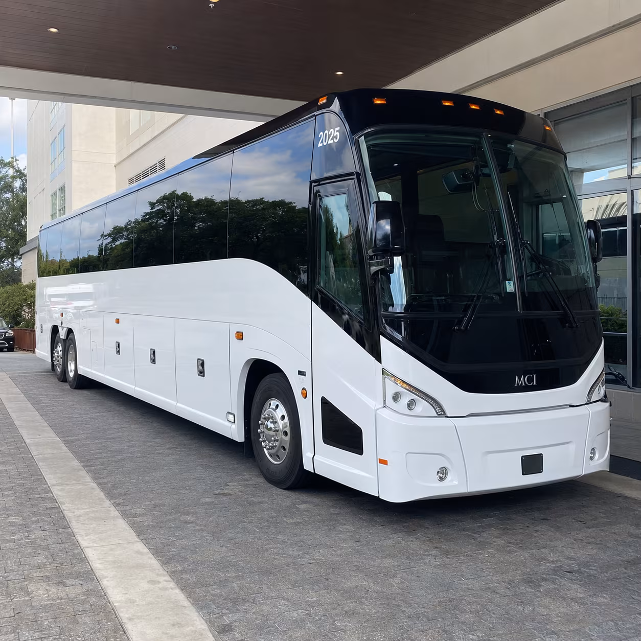 upland 54 passenger charter bus