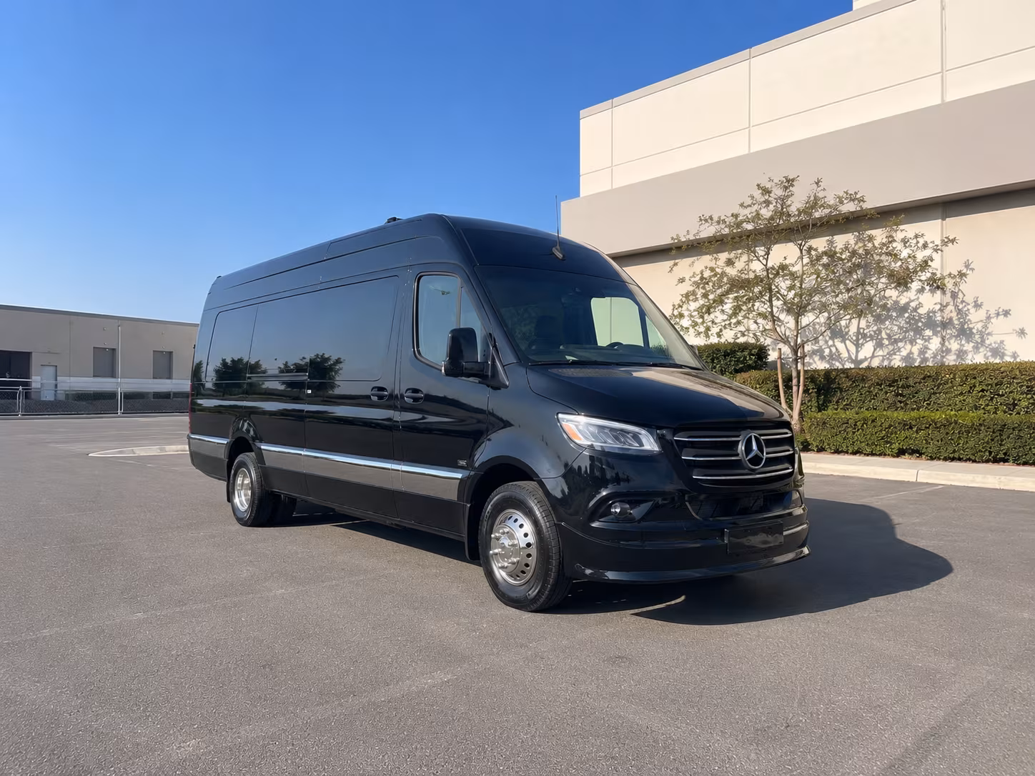 upland sprinter van with driver